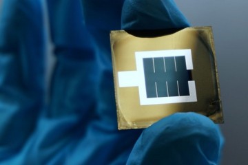 Nouveau record d’efficacité pour une cellule solaire hybride
