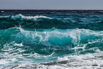 How global warming shakes the Earth: Seismic data show ocean waves gaining strength as the planet warms