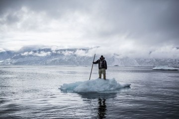 Au Groenland, l’univers inuit fond comme peau de chagrin