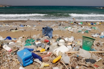 Nigeria : Lagos bannit le polystyrène et les plastiques à usage unique