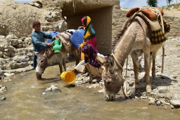 Pour les Afghans, après les inondations, la soif