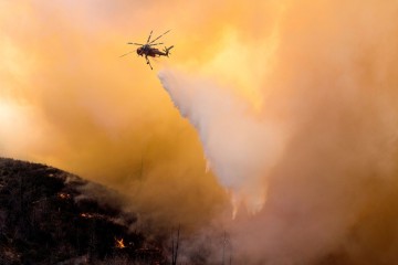 La Californie subit son plus grand incendie de l’année et craint un été dangereux