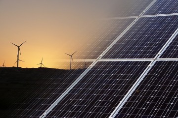 Clean energy transition: The impact of financial costs on the development of renewable energy sources