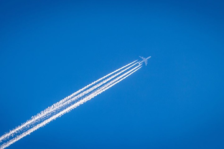 Climat : l’UE veut taxer le trafic aérien pour ses émissions carbone