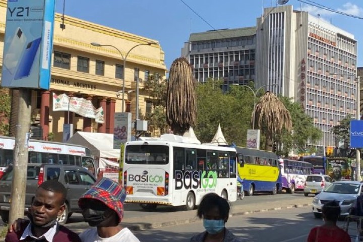 KENYA : les bus électriques de BasiGo entrent en service à Nairobi